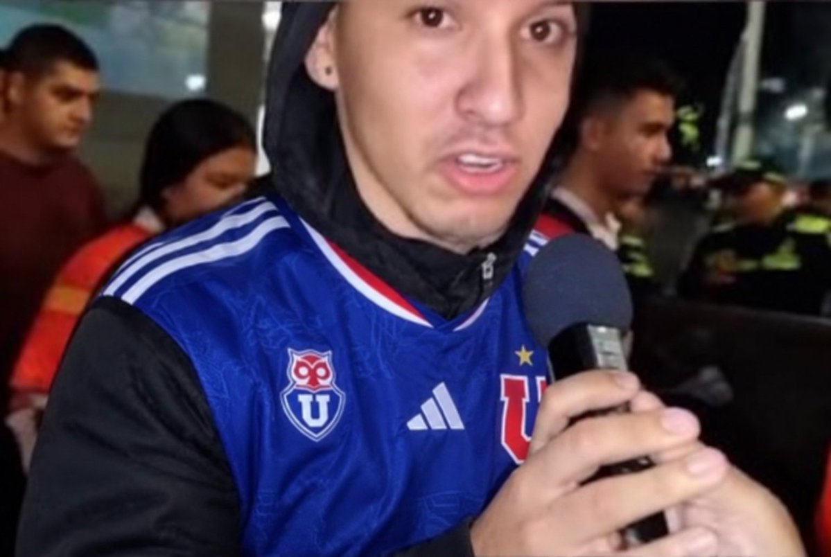 3l_mismisimoctm's tweet photo. Esto pasa por tener tanto colocolino en el equipo. https://t.co/xAhf424ded