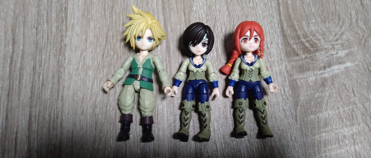 frost717's tweet photo. 画像切れてる😰

サイズピッタリだな。
首穴の加工は慎重に…

装備探してくるか‼️ https://t.co/ig5vCPmJtj