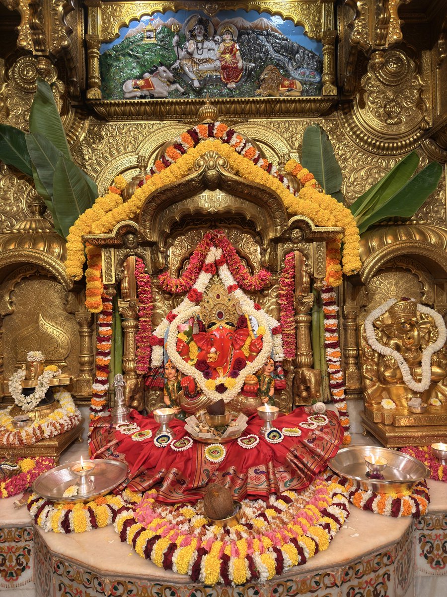 SVTMumbai's tweet photo. 🙏गणपती  बाप्पा मोरया 🌺मंगलमूर्ती मोरया 🙏२७/०९/२०२६
🙏Ganapati Bappa Moraya 🌺 Mangalmurti Moraya  🙏 27/09/2026 https://t.co/BTYnYdXeM9