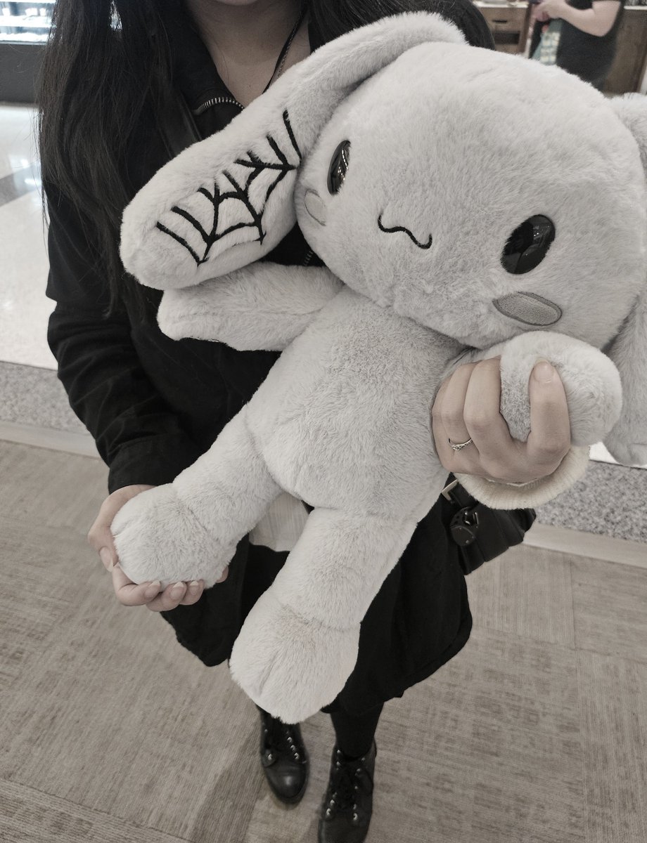 mlncholicdoll's tweet photo. new spooky cinnamoroll !! https://t.co/qJ4sdOWuOS