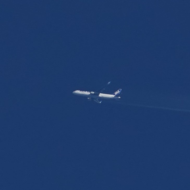ponta70718103's tweet photo. 2024年7月17日の #ANAカーゴ
・NH8442便B767-300(ER)F(JA605F)  TPE→NRT  35,000ft.
#ANACargo #ANA #freighter #エアカーゴ #上空通過機 https://t.co/jbNiHvnXSz