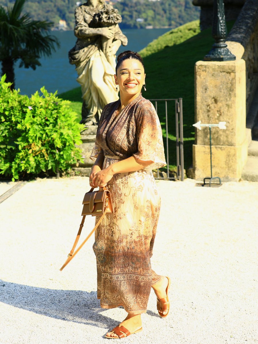 DimpleLicano's tweet photo. Lost in the beauty of Lake Como. https://t.co/1zAKSWFoBY