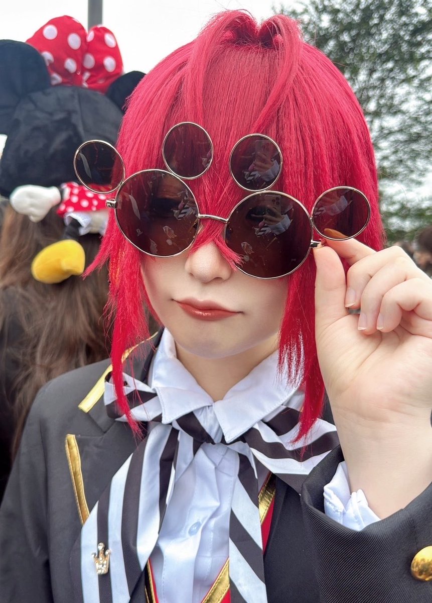 charo_mn07's tweet photo. 🏰インパ〜！

リドルくんで2回目！！
 
 #Dハロ仮装2026 
 #Dハロ仮装 
 #Dハロ仮装twst https://t.co/RyJfsdJ5ku