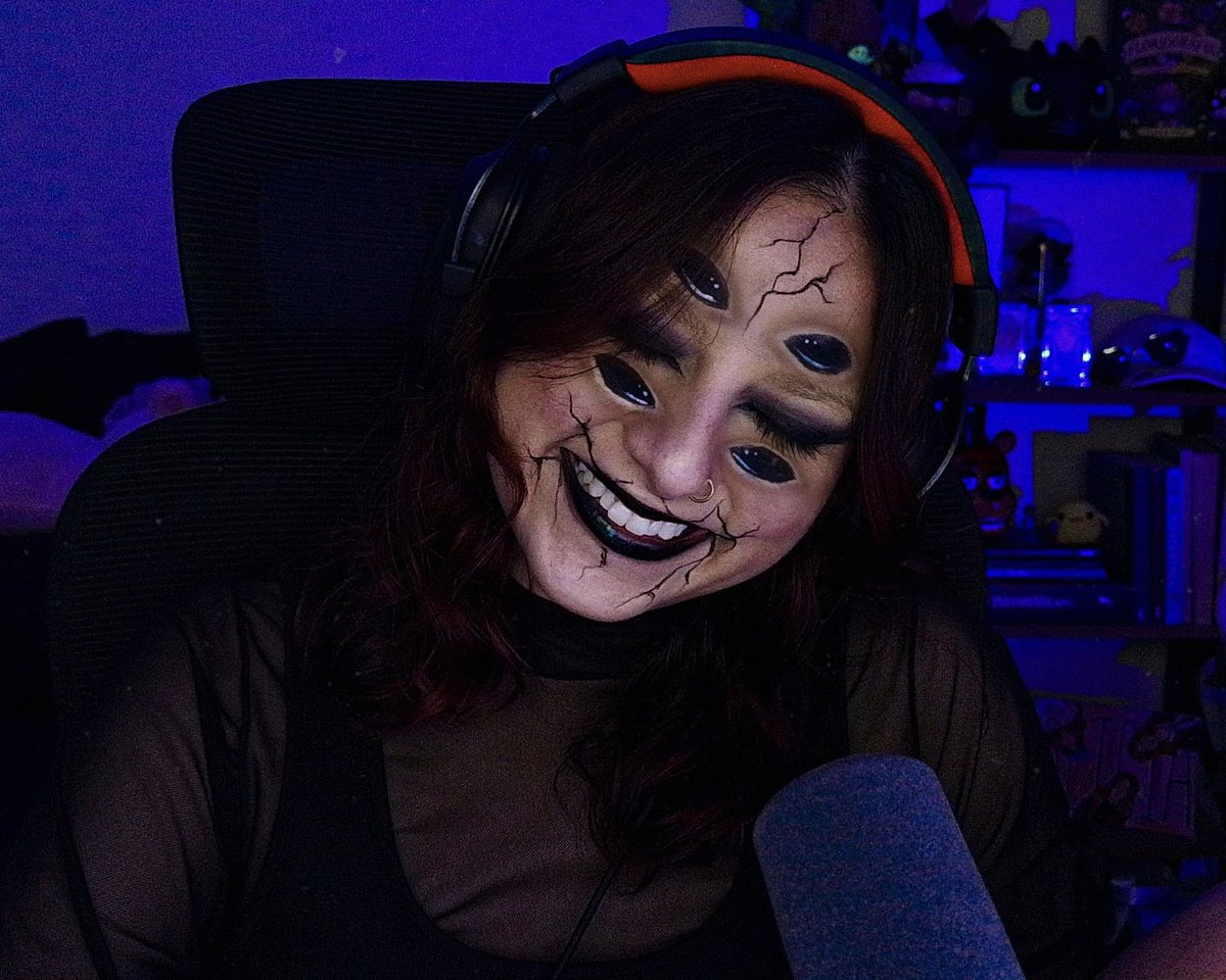 liciawebber's tweet photo. uma de muitas dessa temporada de halloween 👻 https://t.co/p0MmYcJ1fd