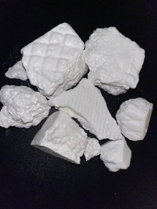 KBonga1's tweet photo. What y'all on today? 😋 
#drugtwt #Coketwt #Coke #GHSP #viral #TrendingNow #CokeONドリンクチケット https://t.co/MTF5Nm7dHN