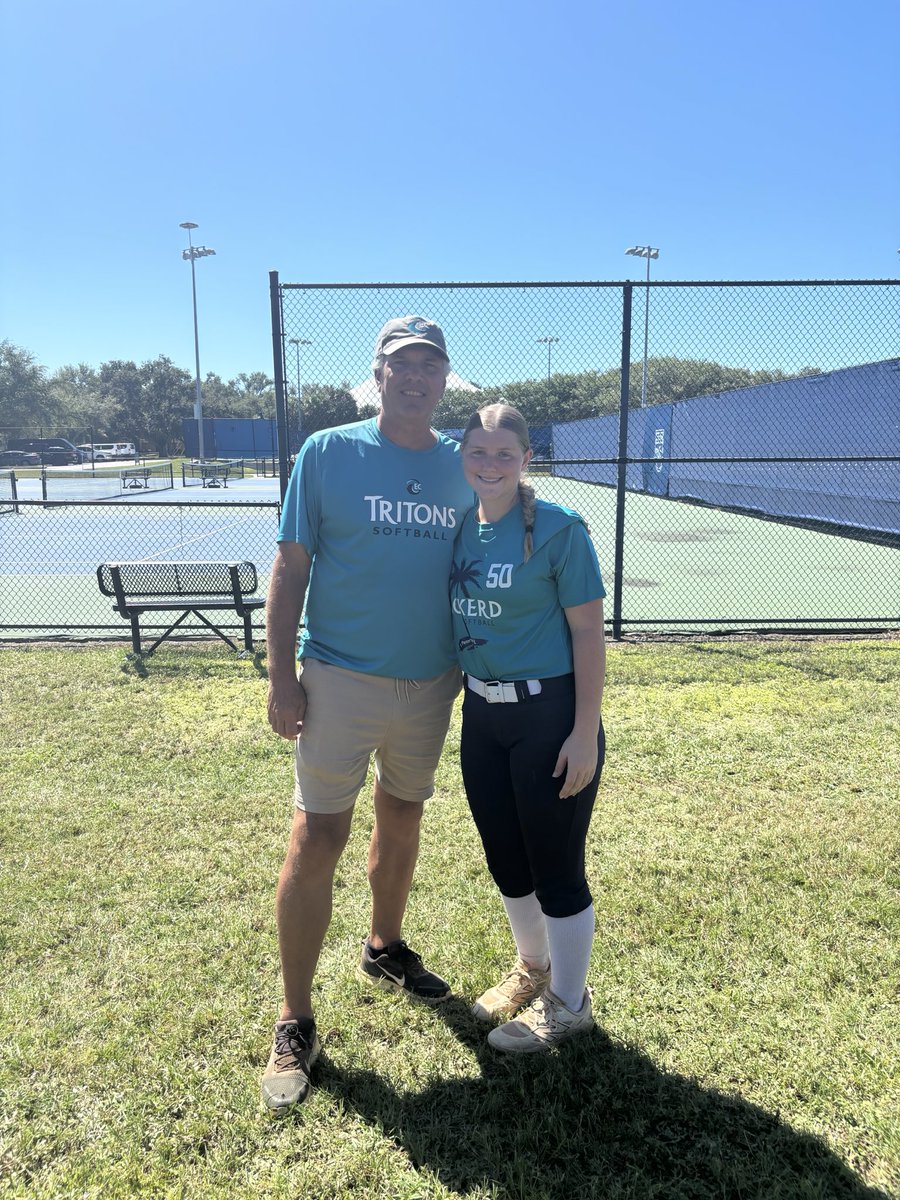 PaigeA2029's tweet photo. Thank you @EckerdSoftball for such an amazing camp! The campus, coaches, players, and community were amazing. Thank you Coach Steve and @MichelleFrew7 for the great lessons learned.  Appreciate the opportunity to play with such talent, and I hope to be back soon! https://t.co/P3Lttwnfbc
