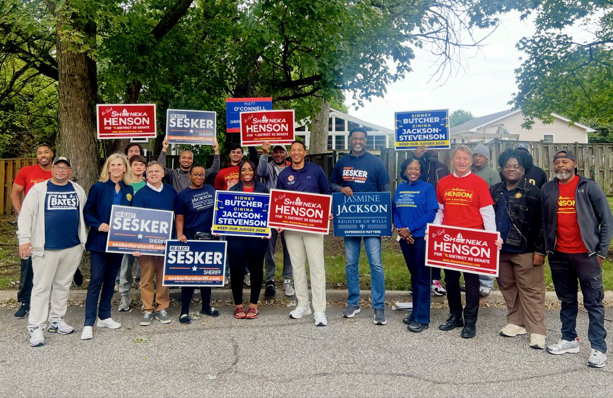 ShanekaHenson's tweet photo. Baltimore State’s Attorney @ivanjbates Ivan Bates &amp; his team came all the way down to help spearhead today’s canvass, bringing fresh energy to our Senate &amp; courthouse campaigns! Before the rain, we hit 500 doors. Grateful to Ivan for showing up strong! 💪🏾 https://t.co/URJ0tl29pY