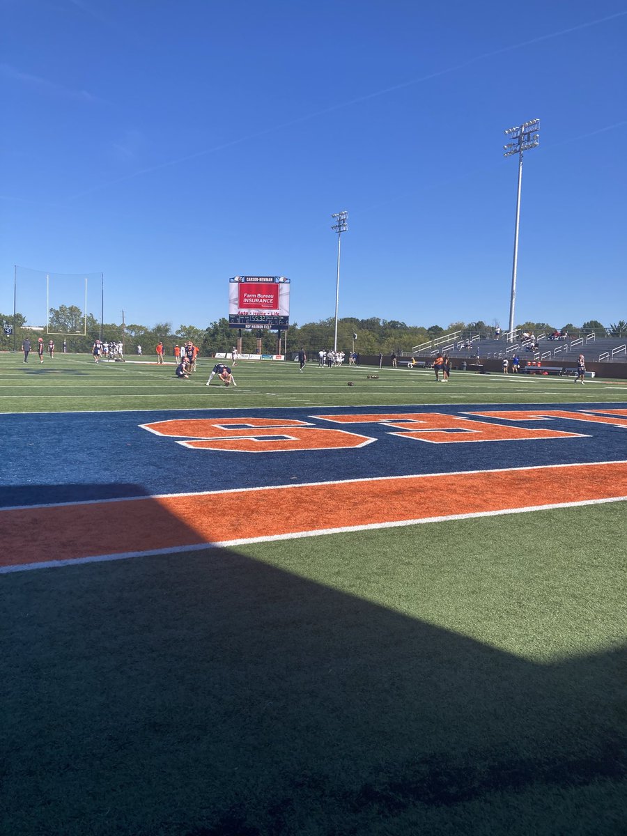 FelkerJude's tweet photo. I had a great time today at @cnfootball loved learning about the program, the school, and the Brotherhood. I also loved the physicality up front @CoachKChism @Coach_Almond @CoachBernard__ @CoachT_75 @NolanBissell @CoachDShreve @CoachFelker @WJCOLTSFootball https://t.co/di3EECds9D