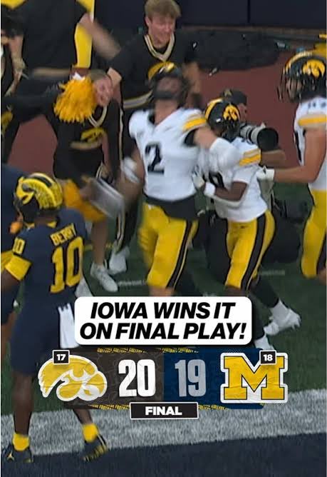 SpotTheBall0's tweet photo. Iowa magic is so real. 

Elite 8 Cinderella run in basketball 

90 yard touchdown drive to beat Michigan as time expires. https://t.co/oUw5HZbhgN