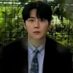 ae_xoxe's tweet photo. puppy like face 🥺 https://t.co/47CFZHKEgM