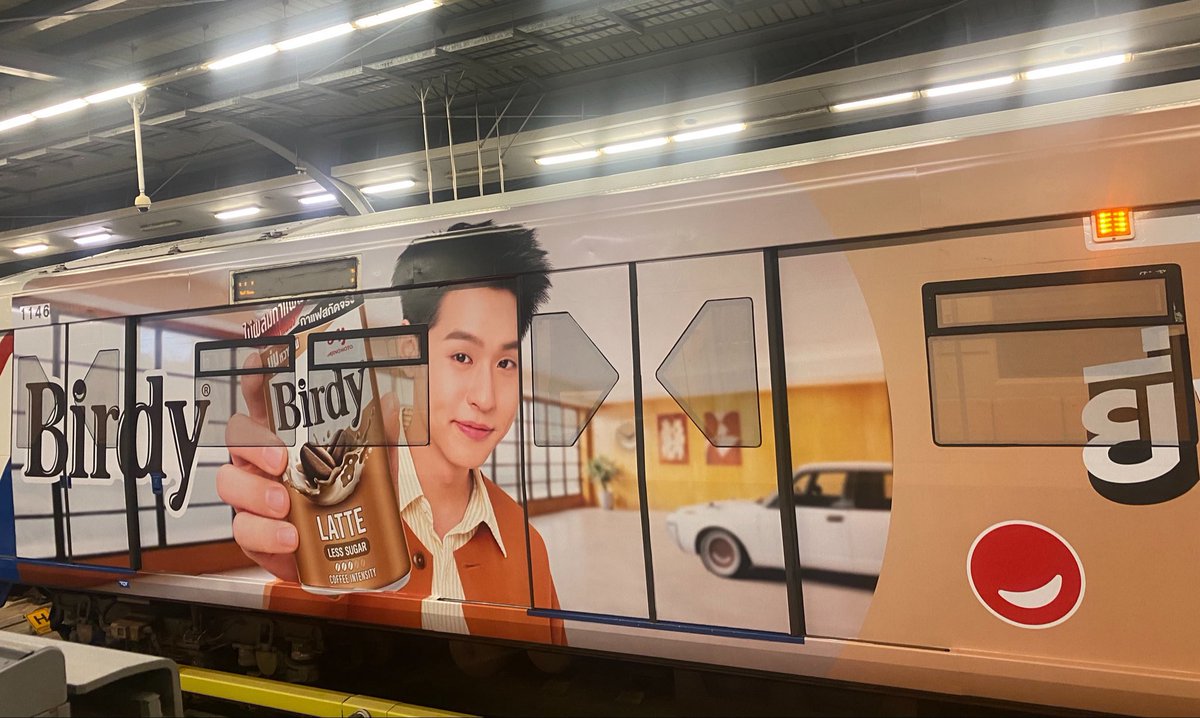 GuoKyu_282's tweet photo. รถไฟฟ้าบิวกิ้นเพียบเลย คนที่ฟรินที่สุดคือฉันเอง
อัปเดตนะคะตอนนี้รถไฟฟ้าBTS มีwrap Adsของบิวกิ้น 
2 ขบวน รถไฟฟ้าอาหารแมวมีโอ
2 ขบวน รถไฟฟ้ากาแฟเบอร์ดี้
1 ขบวน(เท่าที่เจอล่าสุด) รถไฟฟ้าโมชิโมชิ https://t.co/GWGEqIyR1B