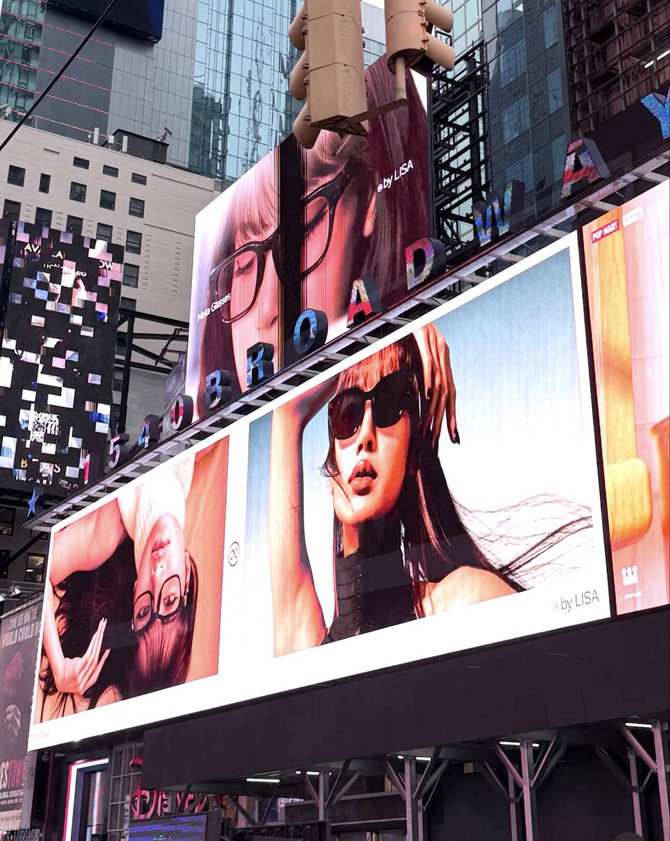 LisaVote50's tweet photo. New York looks beautiful https://t.co/mZYEbSJbth