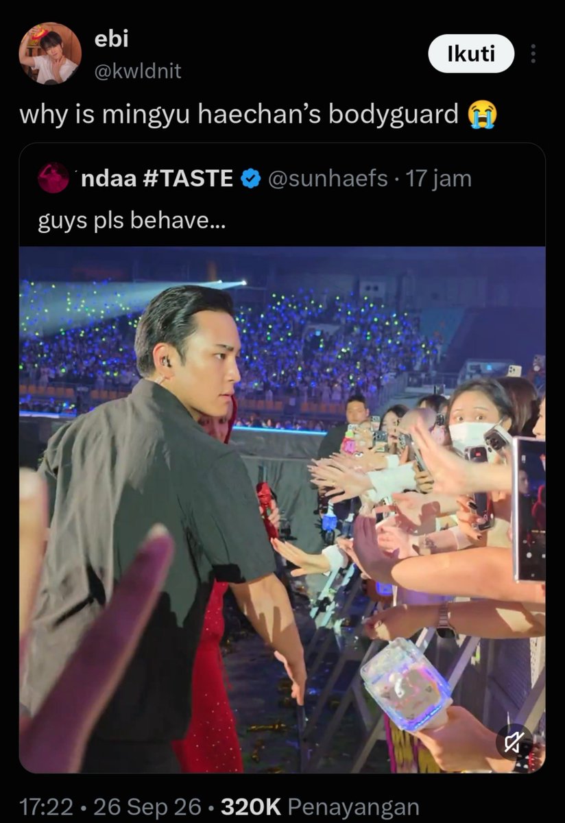 haefsfullsunie's tweet photo. berarti bodyguardnya yg ini tuh ngga dari agensi yaa. apa dri promotornya, seketika tl ku isinya nih bodyguard....😭 https://t.co/KVtncXG3fk