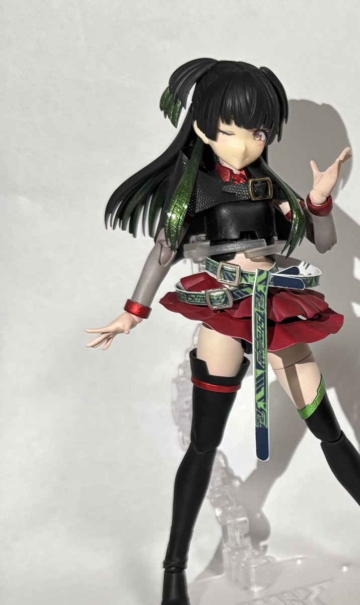 Exsan_icepaws's tweet photo. ''身に纏うは迷光、少女たちは偶像となる''

ストレイライトの初期ユニット衣装である【ネオンライトロマンサー】に見立てた 芹沢あさひ 黛冬優子 和泉愛依 のプラモデルを30MSで作成しました

続きはツリーへ↓
(1/11)

 #30ms
 #シャニマス模型部 
 #シャニマスソロライブMSP_day2 https://t.co/SRi0W1OfNs