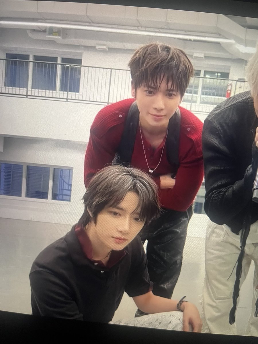taegyuris's tweet photo. FUCK MY LIFE https://t.co/vXPKxuhbix