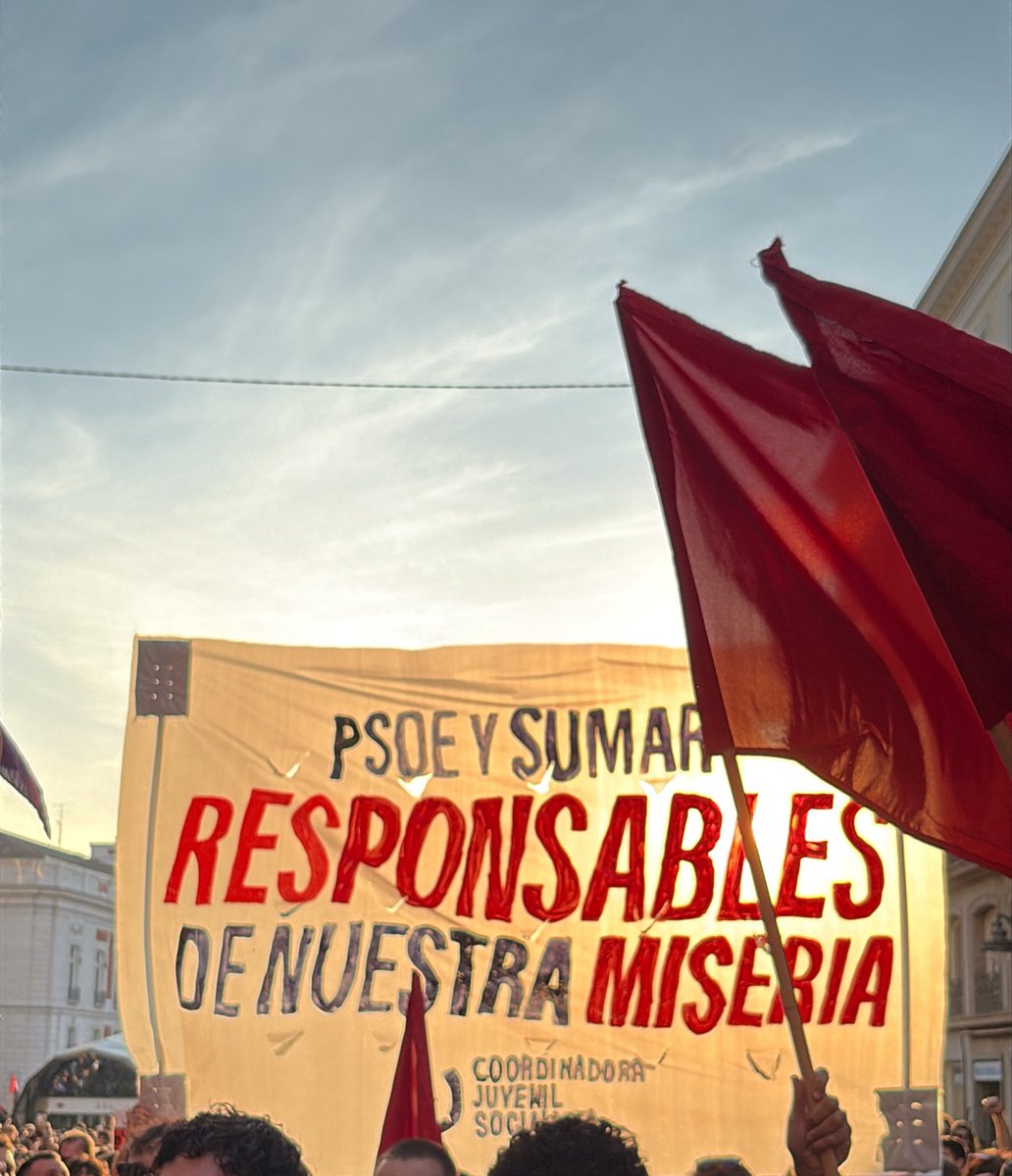 _leivas_'s tweet photo. oportunistas https://t.co/H0efA4xdIp