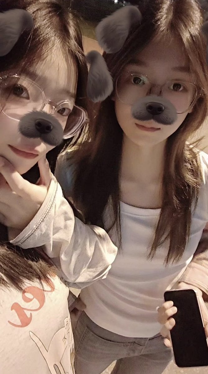 atingisbitch's tweet photo. #甜妹 #反差 #媚黑 
能在我俩嘴里撑过10秒的在哪❤️💕 https://t.co/cNZ71GirUF