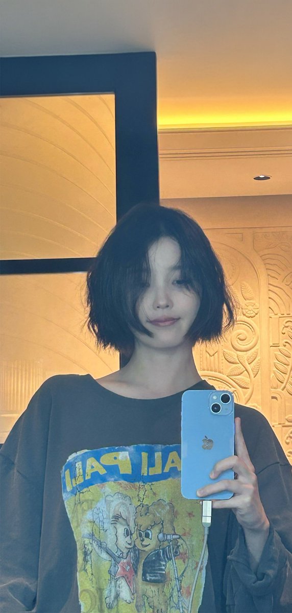 wyjc516's tweet photo. 아이유시
IU Instagram
mobile wallpaper
#아이유 #IU
#유애나화력은_스밍으로부터
#애나야_스밍하자
#이별로부터 #UnknownPlanet
#Dear_my_crazy_soulmate https://t.co/JQ62dyhrmC