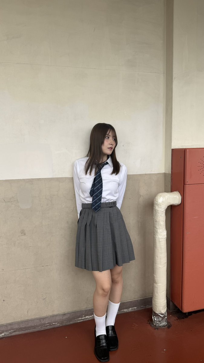 misskindai26_8's tweet photo. みんなおはよう〜！！！
昨日はなんと！制服撮影でした📸

今日も投稿沢山載せるから楽しみにしててね🤗 #ミスコン #ミス近大 https://t.co/RjwQu6Ulql