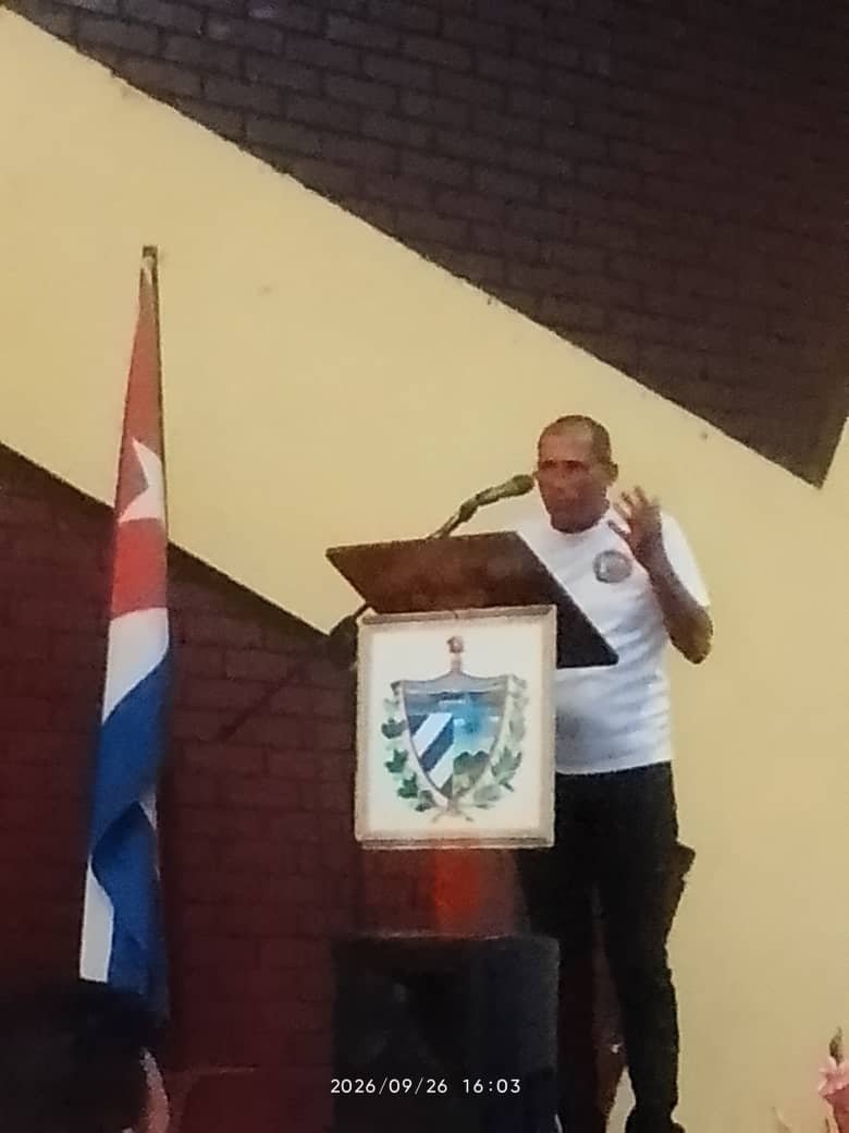 cuba_yudy's tweet photo. El 1er Secretario del #PCC en #SongoLaMaya Alfredo Perez al culminar la #AMPP se dirige a los delegados y nos convoca a:  Lograr que el pueblo participe. Convocar de una manera diferente.  No habrá unidad si no se entiende que es necesario la participación 
#PoderDelPueblo https://t.co/dDagk1VK08