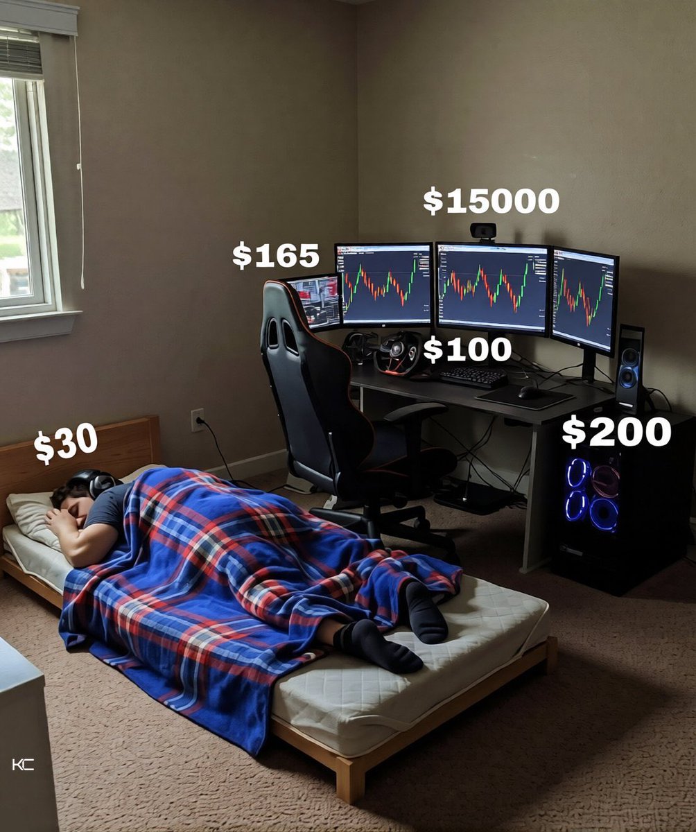 y0lloo's tweet photo. Men will have $5.2M in Crypto and still live like this https://t.co/KULc5wGtCI