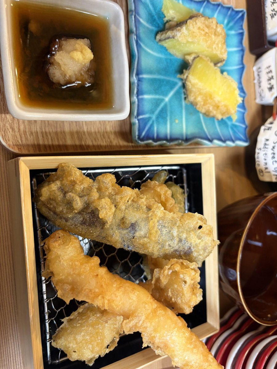 KAORU_kkkkk's tweet photo. これが朝8時半から
食べれる朝食　
朝まで呑んでたどり着いた
天ちゃ御前 https://t.co/6QOiVOHO6H