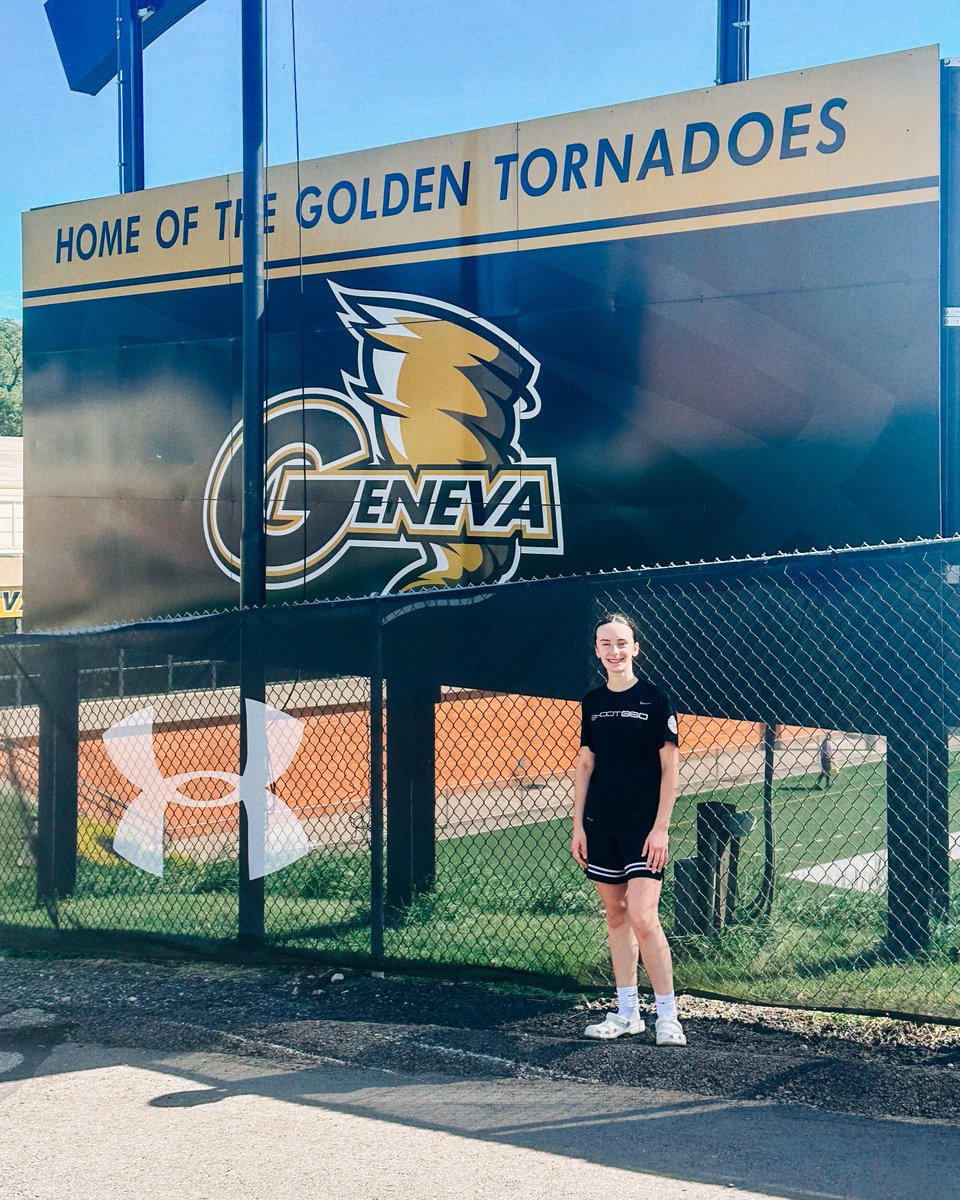 NatPascarella's tweet photo. Thank you Coach Grinder and @genevawbb for the awesome Elite Camp today! I loved all the different drills!! https://t.co/UxA0RqcqCf