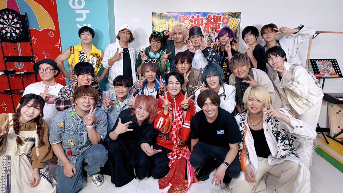 GT_cap_ARK's tweet photo. 改めまして、26時間Music Champありがとうございました！

880曲の即興ソング🎵それぞれのチャレンジ、そして5000人同時視聴！
全てクリアできたのは、皆の応援のお陰✨
12周年は沖縄で楽しい記念配信を届けます！！

さぁ、今日は幕張祭🎉
最高に楽しい想い出を一緒につくりましょー✨ https://t.co/Cmjdi8KEAg