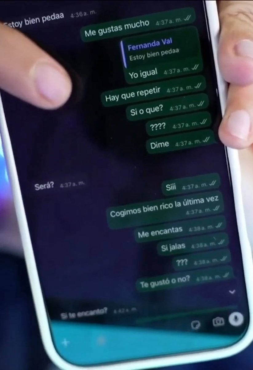 payasitocreepy's tweet photo. @Alexx1GOD @NextClipDaniel esta cabron q digas q esto es normal cuando claramente se ve la inseguridad de komanche d querer gustarle a la morra, tampoco me pondré a enseñarte mis chats hots no te tomaré tanto tiempo, solo no te proyectes hermano q da asquito https://t.co/E9lS44y97c