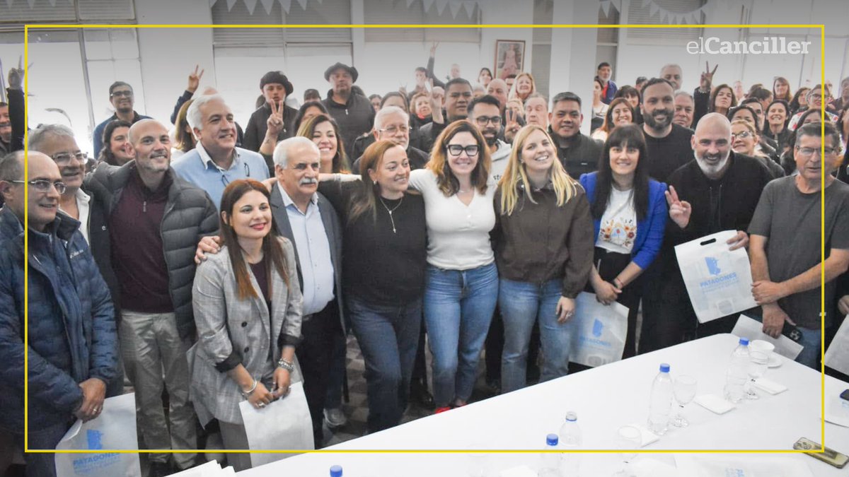 elcancillercom's tweet photo. [POLÍTICA] "Trabajemos por la unidad del peronismo": en un mensaje a los dirigentes del Frente Renovador, Massa pidió construir propuestas con una "mirada federal" para que el "interior" se "haga valer". https://t.co/YJoC8M7gQx
