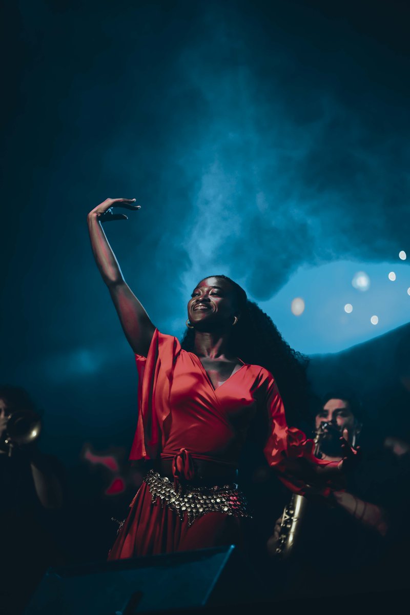 JoyOfJazz's tweet photo. World class performances, unforgettable moments!
The Standard Bank Joy of Jazz is delivering an incredible celebration of music, with exceptional artists lighting up the stages and audiences soaking up every note.
#StandardBankJoyOfJazz #SBJOJ2026 #TakeMeThere https://t.co/PAImxsHwr2
