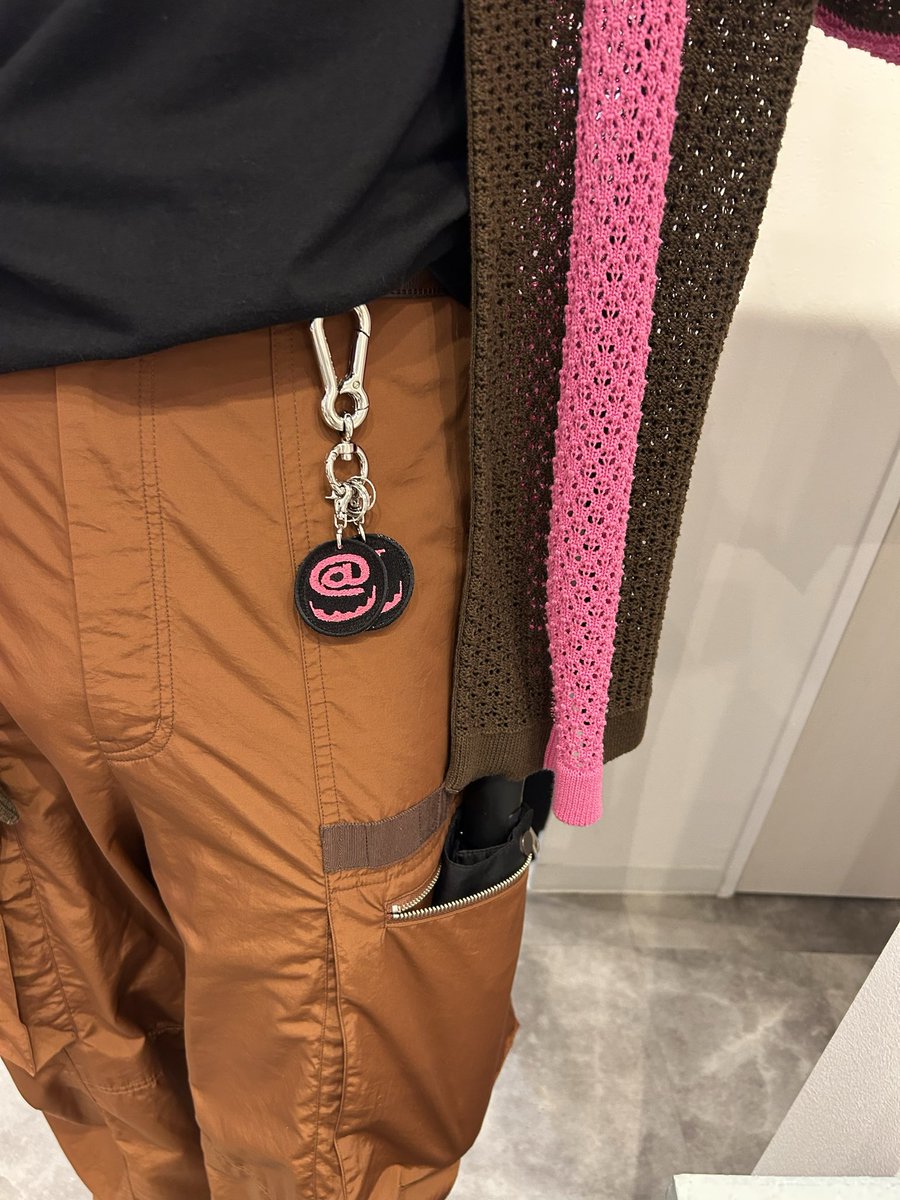 shiopiii0719's tweet photo. POP UP SHOP@Donut  Collaboration Event🍩

1日目ありがとうございました！！

みきてぃもゆづきもロンTの着こなし可愛すぎて…❣️

みんなが実際にアイテム使ってくれてる瞬間を見るとほんとに嬉しいなって思います。

本日2日目です！
12:00~18:00まで@ Donutにてお待ちしてます★ https://t.co/7hn4BPEJRV