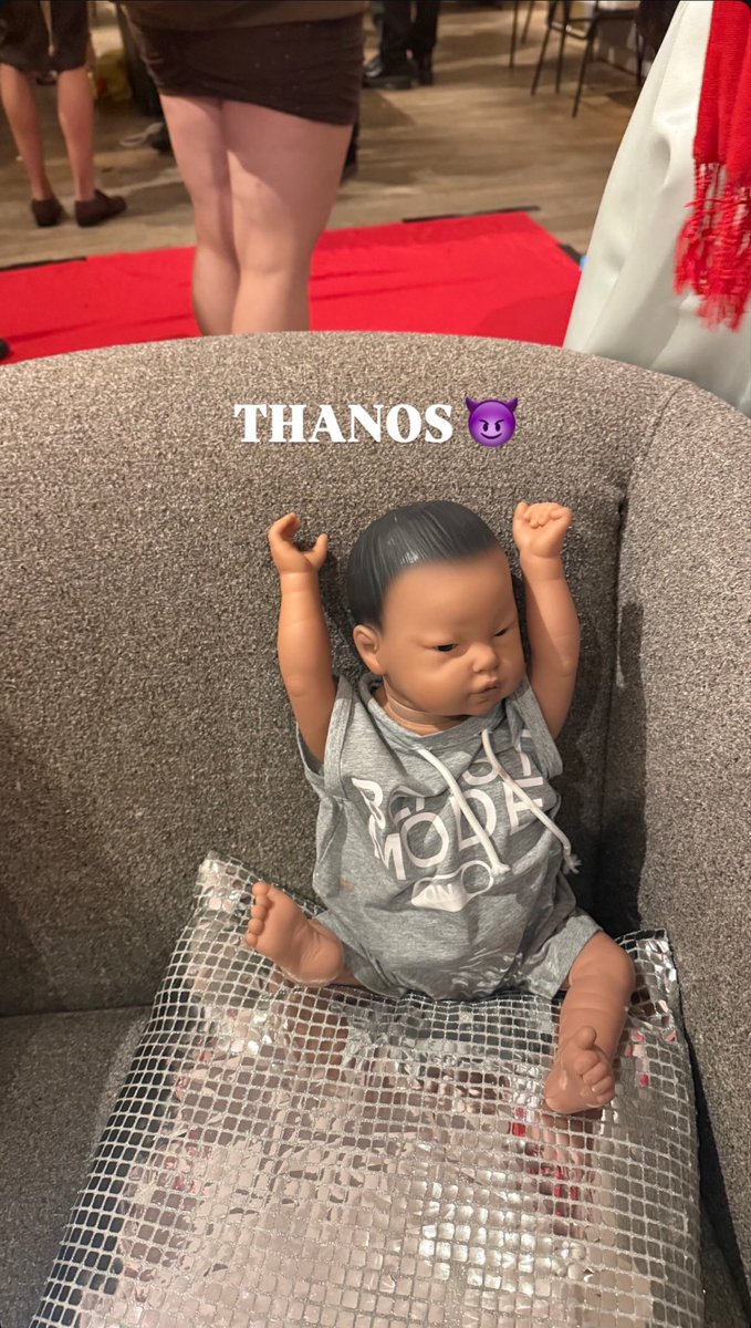 popisoapologist's tweet photo. my sources tell me thanos is alive wnd thriving guys de https://t.co/fKMKy9xAJz