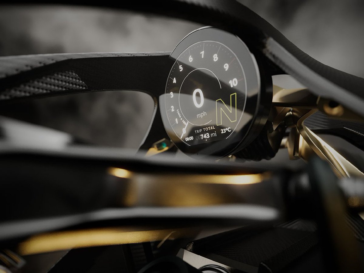 UltimativCars's tweet photo. Yes, this account is mainly an automotive one, BUT:
#AstonMartin|s JV w/ #BroughSuperior is such a blessing, that it has resulted in a 2nd model, I forgot to wrote about, yet: the #AMB002 #Roadster.
Again, the shape like the #Alien (known from the late 70s/early 80s movies) ... https://t.co/vpC9HmhuMm