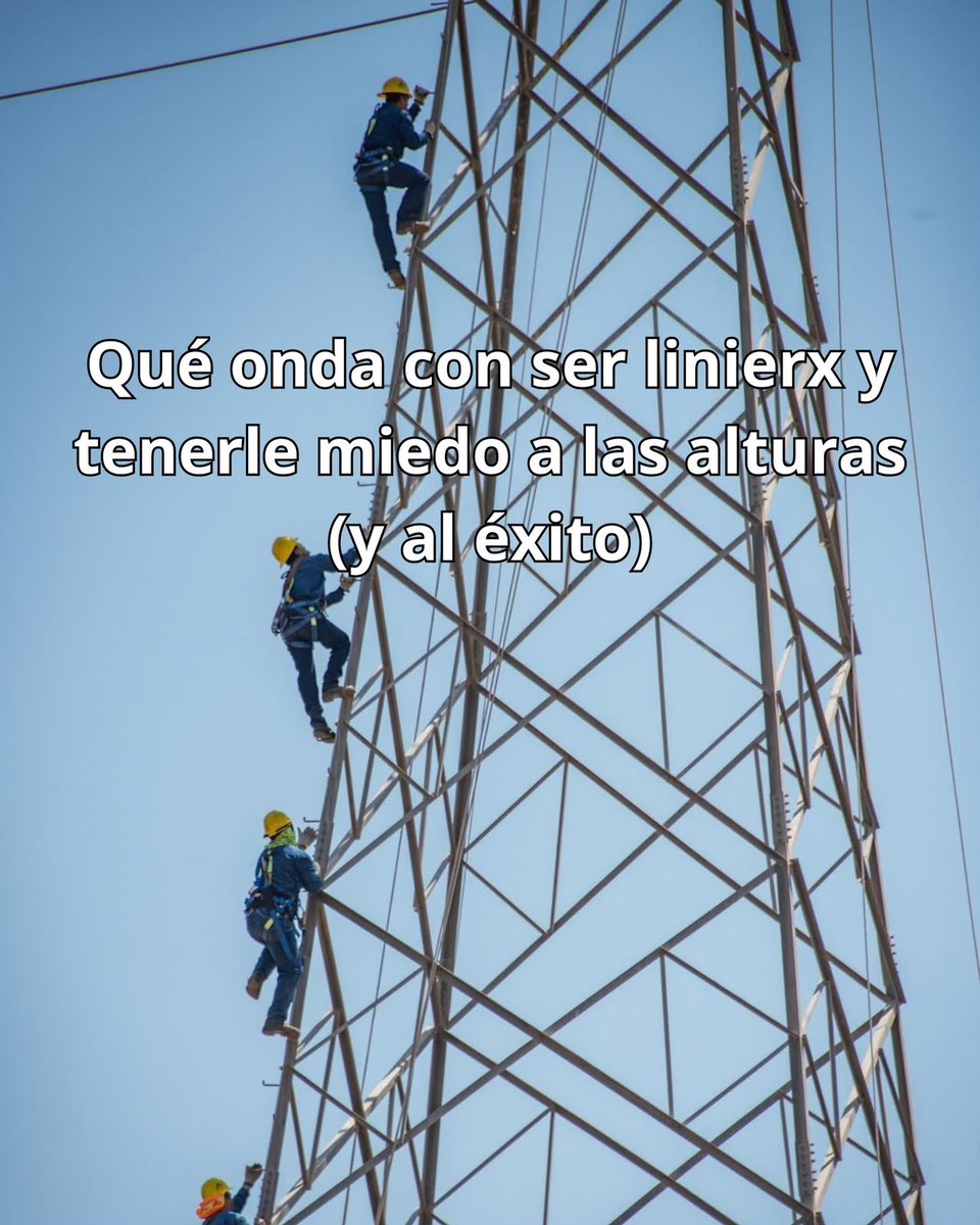 CFEmx's tweet photo. Qué onda con ser linierx y no rifársela todos los días. 😎⚡ https://t.co/pW4eq5BdLG