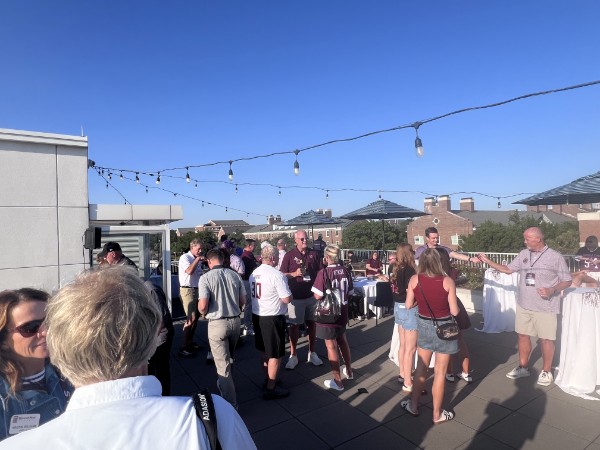 maroonation's tweet photo. Bear pride is strong in Texas!

Thanks to every single Missouri State Football fan for joining us to rally for the Bears ahead of the game at SMU. #GoBears https://t.co/ZsQVD2giQG