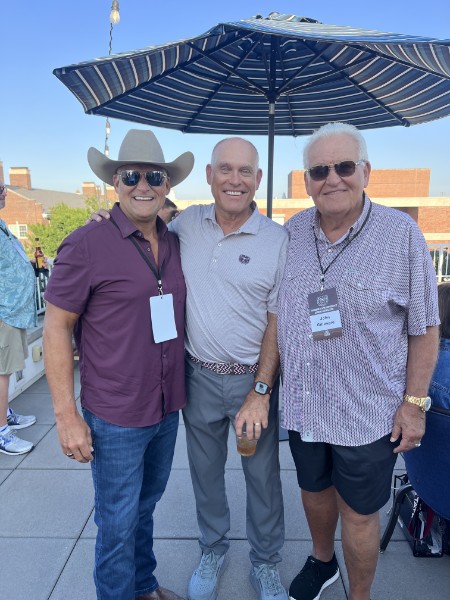 maroonation's tweet photo. Bear pride is strong in Texas!

Thanks to every single Missouri State Football fan for joining us to rally for the Bears ahead of the game at SMU. #GoBears https://t.co/ZsQVD2giQG
