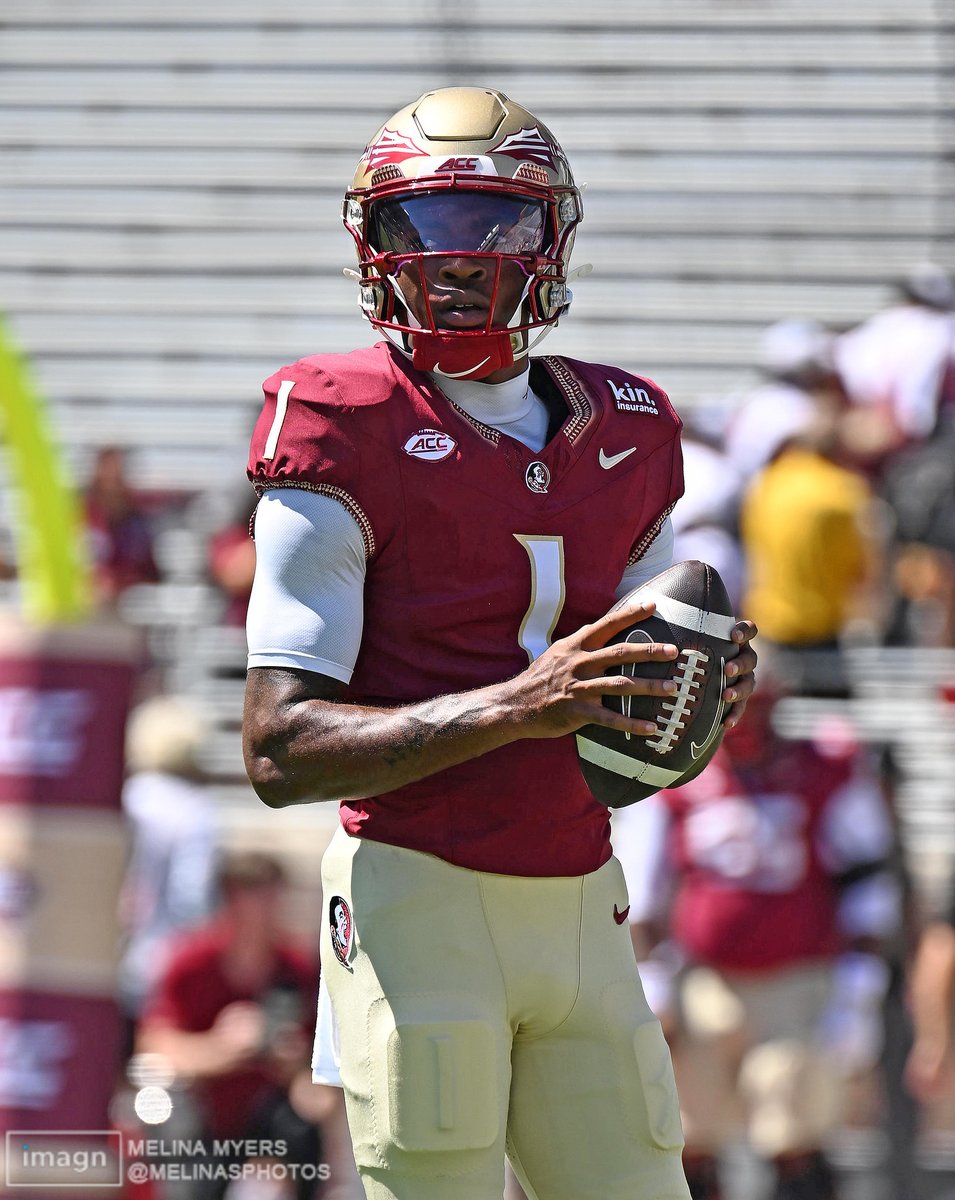 melinasphotos's tweet photo. QB Malachi Marshall 📸 https://t.co/gOuaztxIDA