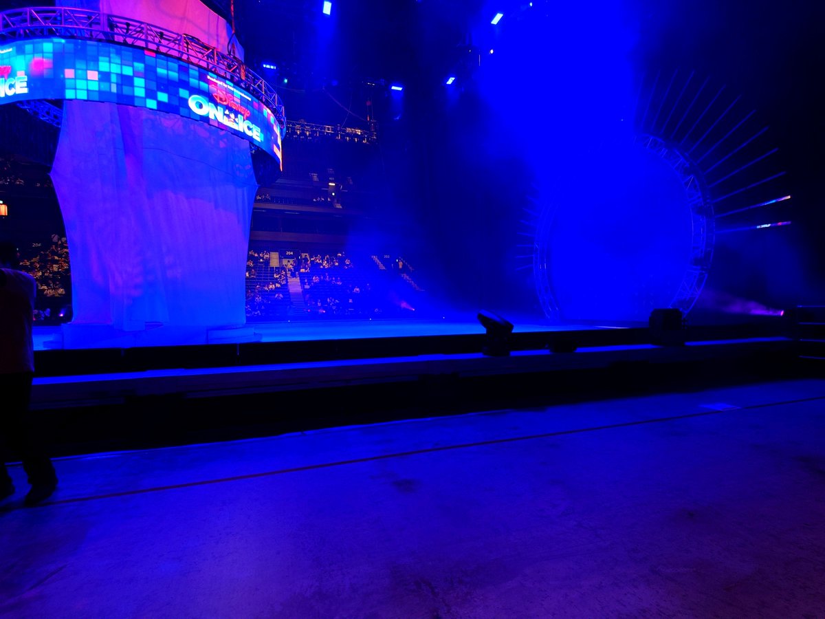 Tetsy_S's tweet photo. 本日のホームアリーナ
オンアイス

ららアリ ホームアイス化 https://t.co/yxgC567VLs