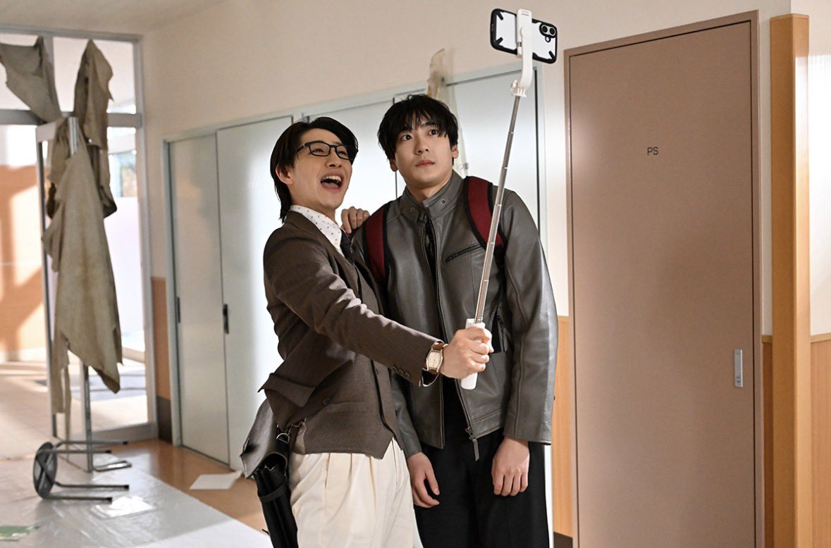 soma_erase4's tweet photo. カップルチャンネルですか？ https://t.co/DZxJY8eudo