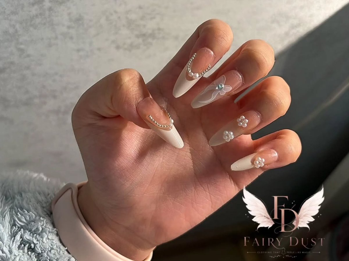 EtheridgePJ's tweet photo. Pretty nails for even prettier days. DM to order. https://t.co/7F9mKmlmIX