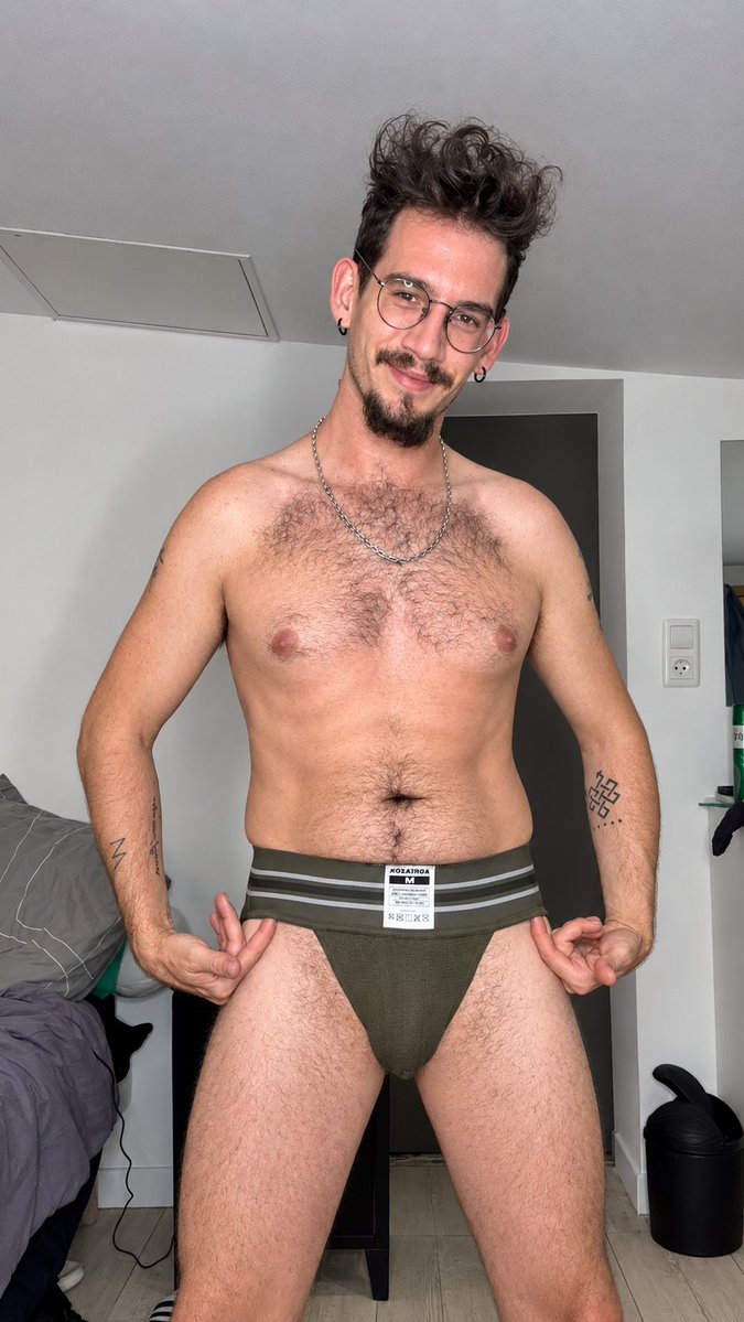 MorgantramX's tweet photo. Et voilà les deux jock reçu ! https://t.co/D9WArQqXTB