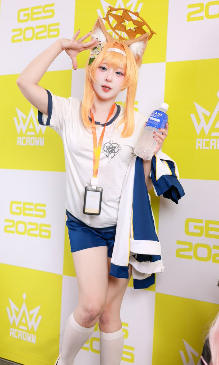 piu_veronica17's tweet photo. 2026/09/19
GES2026
블루 아카이브 - 이오치 마리[체육복](@DyangYi)

#DDP #GES2026 #블루아카이브 #블아 #BlueArchive #ブルーアーカイブ #이오치마리 #IochiMari #伊落マリー #댱이 #ヤンイ #에이크라운댱이 #에이크라운 #ACROWN #코스프레 #コスプレ #cosplay https://t.co/2utL7oXmmB
