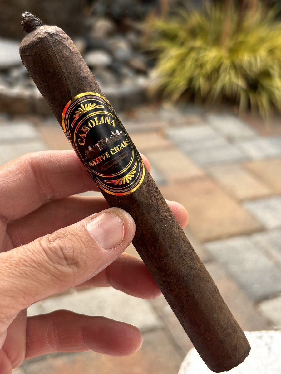 CigarTestRide's tweet photo. Carolina Native Liga Ligero! Definitely one of my top 5 new blends this year so far. https://t.co/vxcpKWqnHf