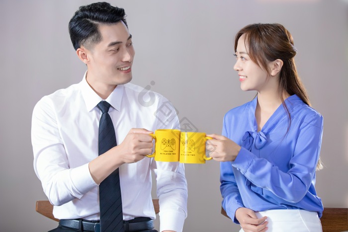 KalynHeitzijst's tweet photo. “Coffee run with my favorite work buddy = 10x better morning productivity and way more laughs ”， https://t.co/uaaVjDMBee