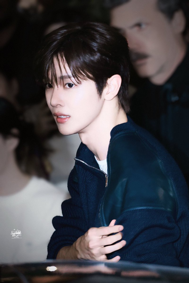 FALLKISSED913's tweet photo. 미 인

#성찬 #보테가성찬
#Bottega_SUNGCHAN
#BottegaVenetaSS27xSUNGCHAN
#BottegaVenetaSS27 https://t.co/weNyDQCM2M