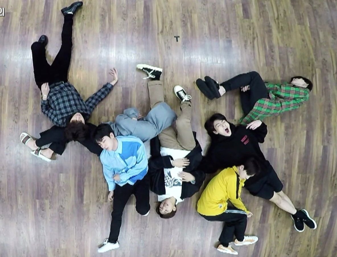 gimbapkuk's tweet photo. I vote for #ARIASBTS at the 2026 ARIA Music Awards https://t.co/HtxKF6nCDz