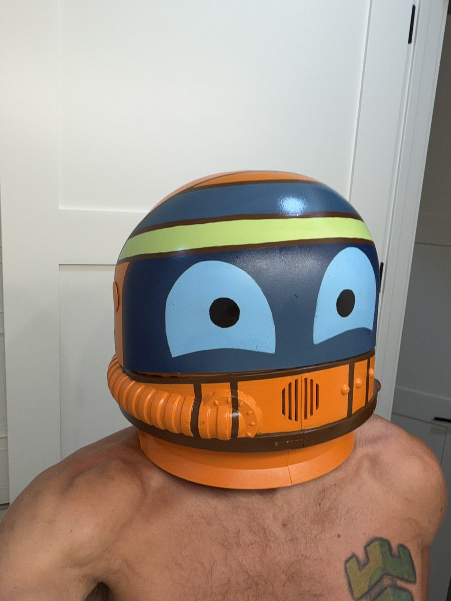 stevewilldoit's tweet photo. I take my job so serious @gamdom @Jelitics https://t.co/7CTtY9Wwiz