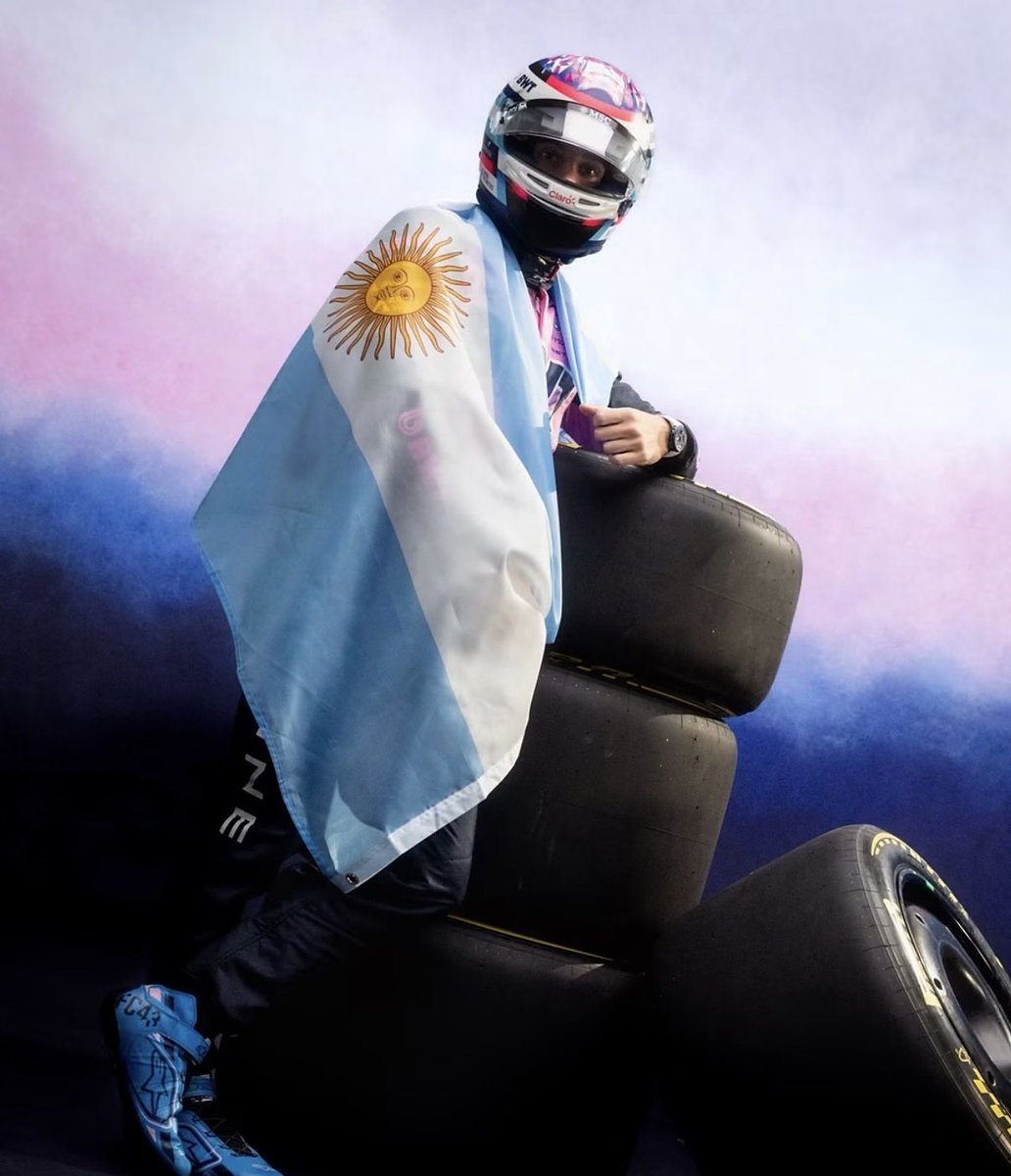ANPeix's tweet photo. Una sola cosa para cerrar el sábado. Y que les quede bien claro a todos los Anti-Colapinto:

Franco va a volver. Y va a volver más fuerte que nunca.

Y cuando vuelva, vamos a estar todos ahí. Como siempre. Bancándolo a muerte. 🇦🇷❤️

#ArgentinaEstaConEl43 https://t.co/KT9axwJWf0