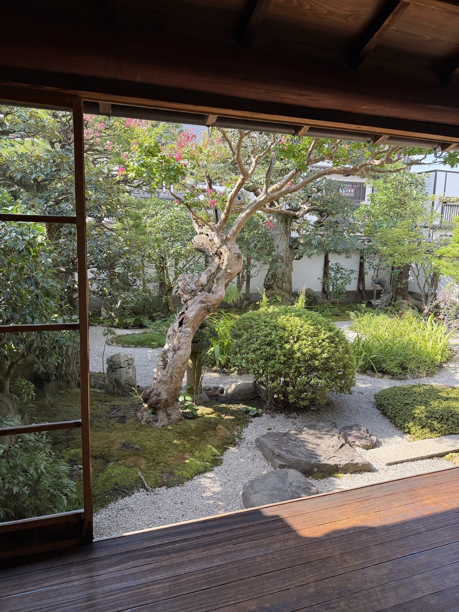 kym0096's tweet photo. 今回の目的の一つが＃ばけばけの聖地巡りでした
＃松江大橋
＃源助柱
＃小泉八雲記念館 https://t.co/j6r9Cjg1dI